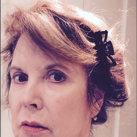 Meet your Posher, Nancy - Picture 4 of 4